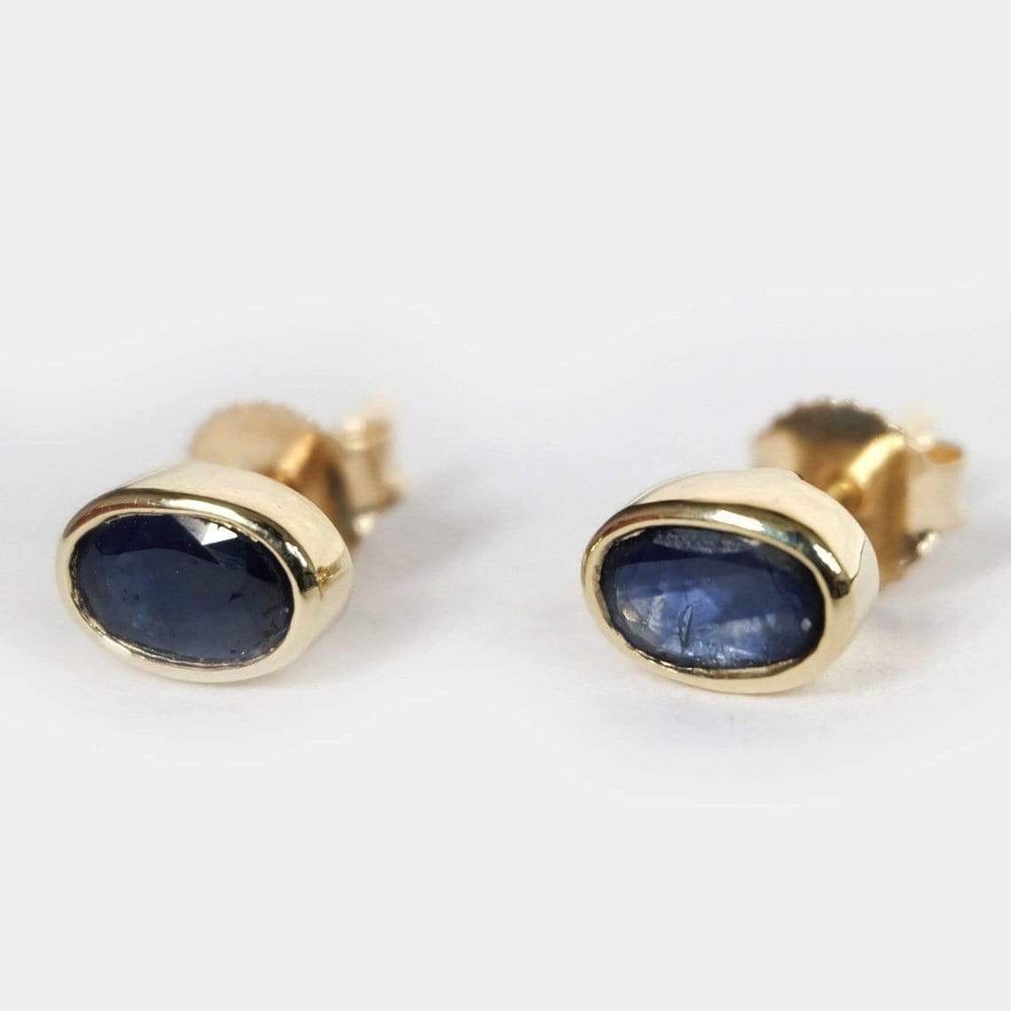 0.60 Carats 14k Solid Gold Sapphire Earrings - SOVATS
