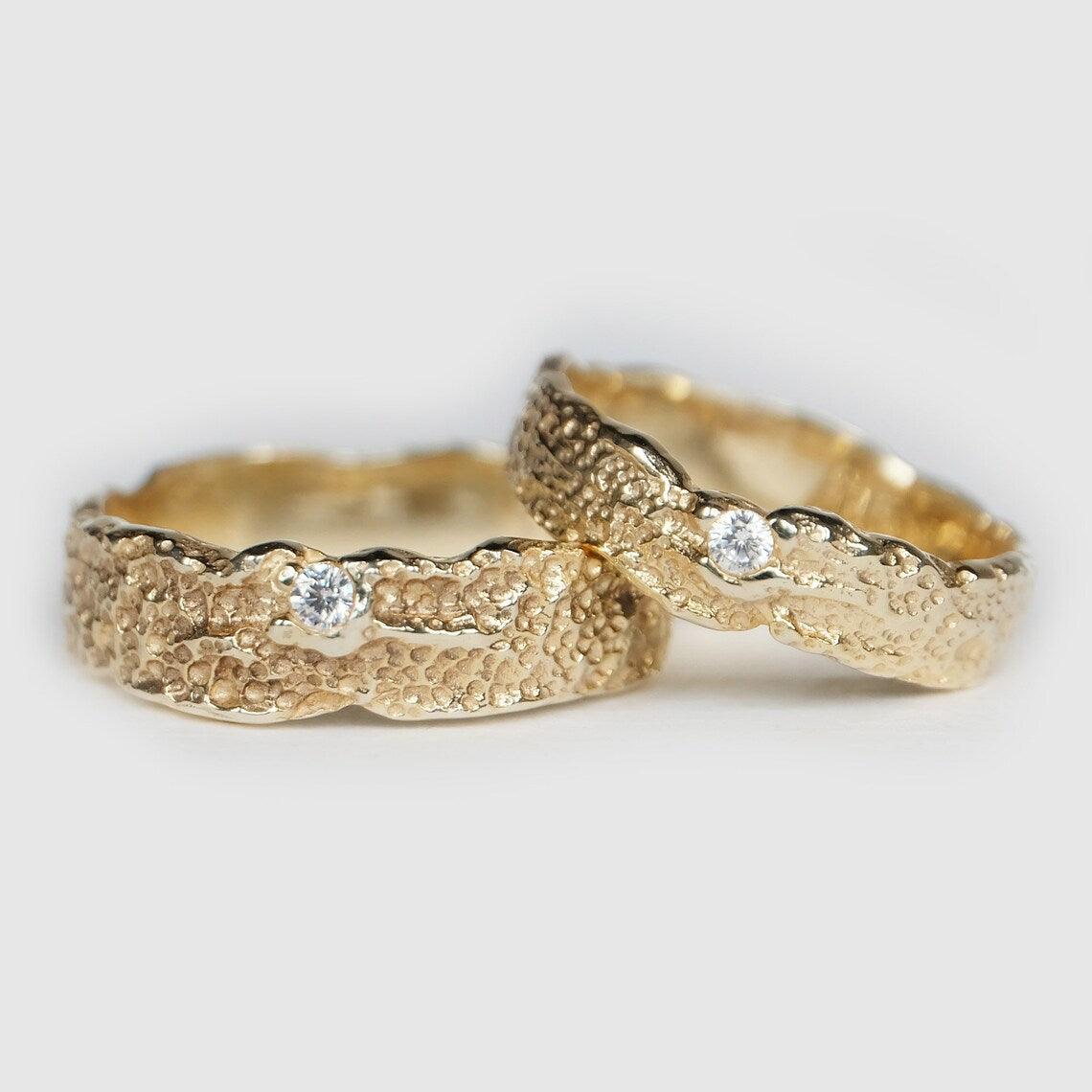 Textured Wedding Ring Set Valentin - SOVATS