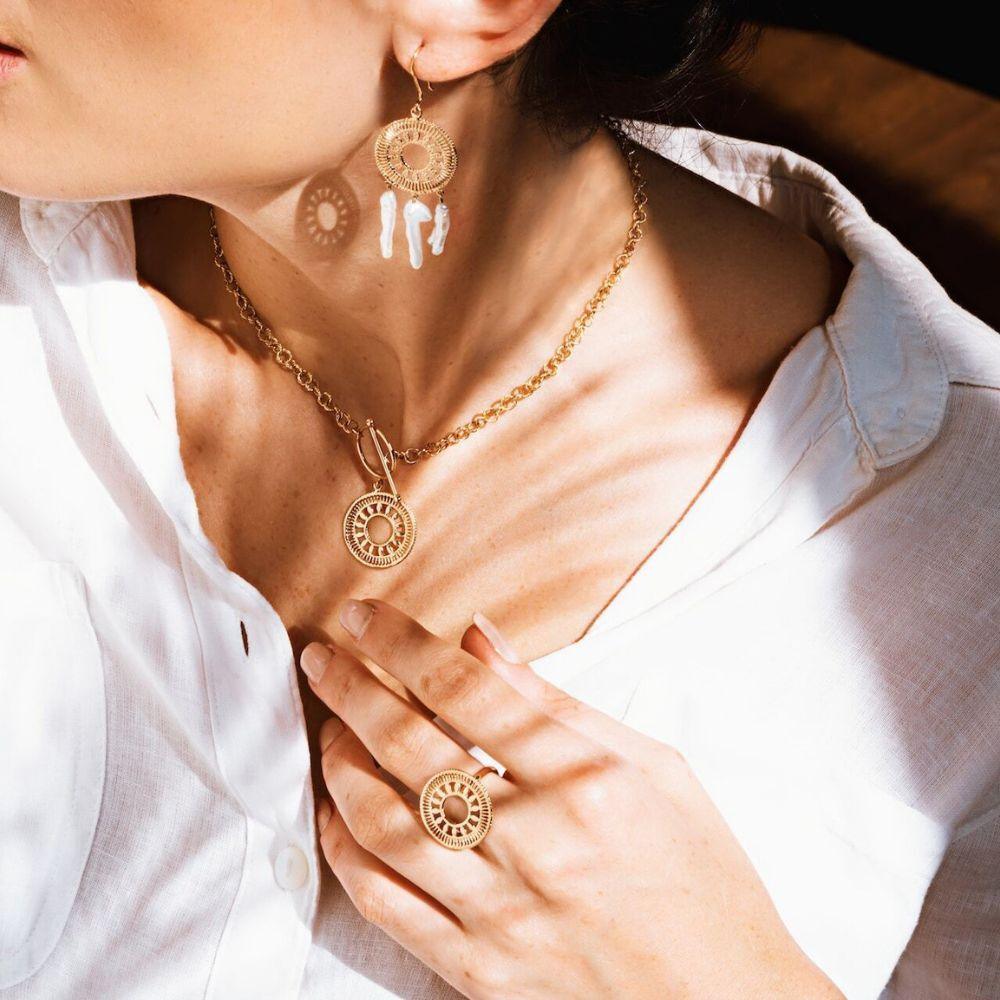 WHAT JEWELRY IS POPULAR IN 2024? - SOVATS