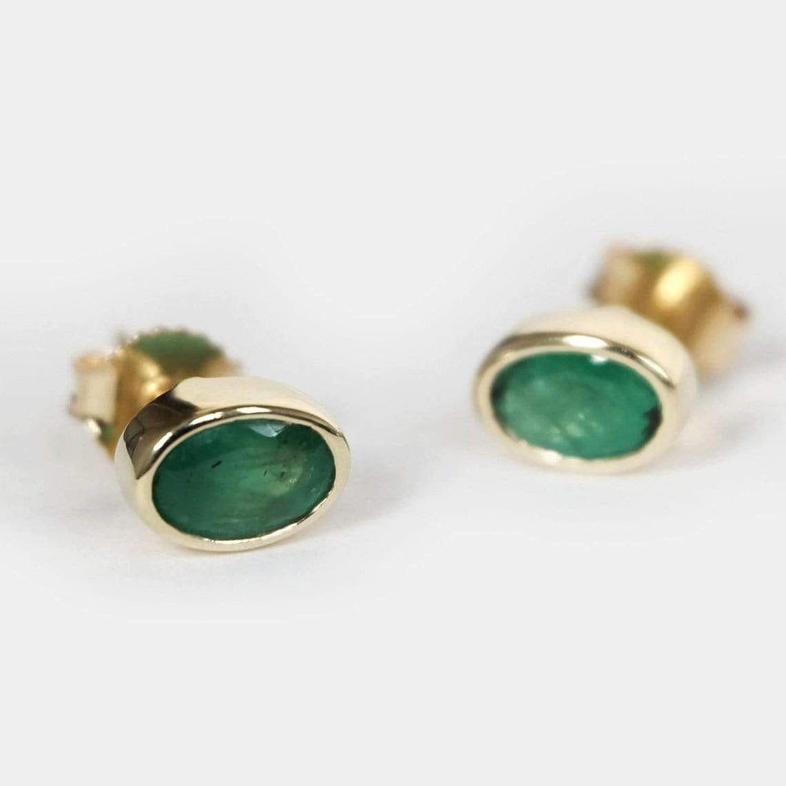 0.60 Carats 14k Solid Gold Emerald Earrings - SOVATS