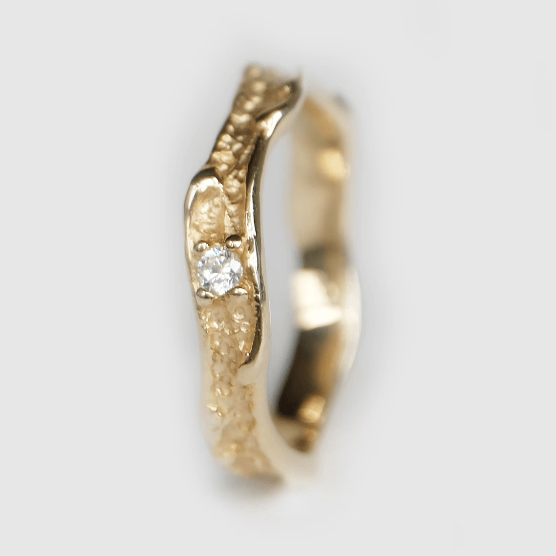 Textured Dimond Band Ring Irene - SOVATS