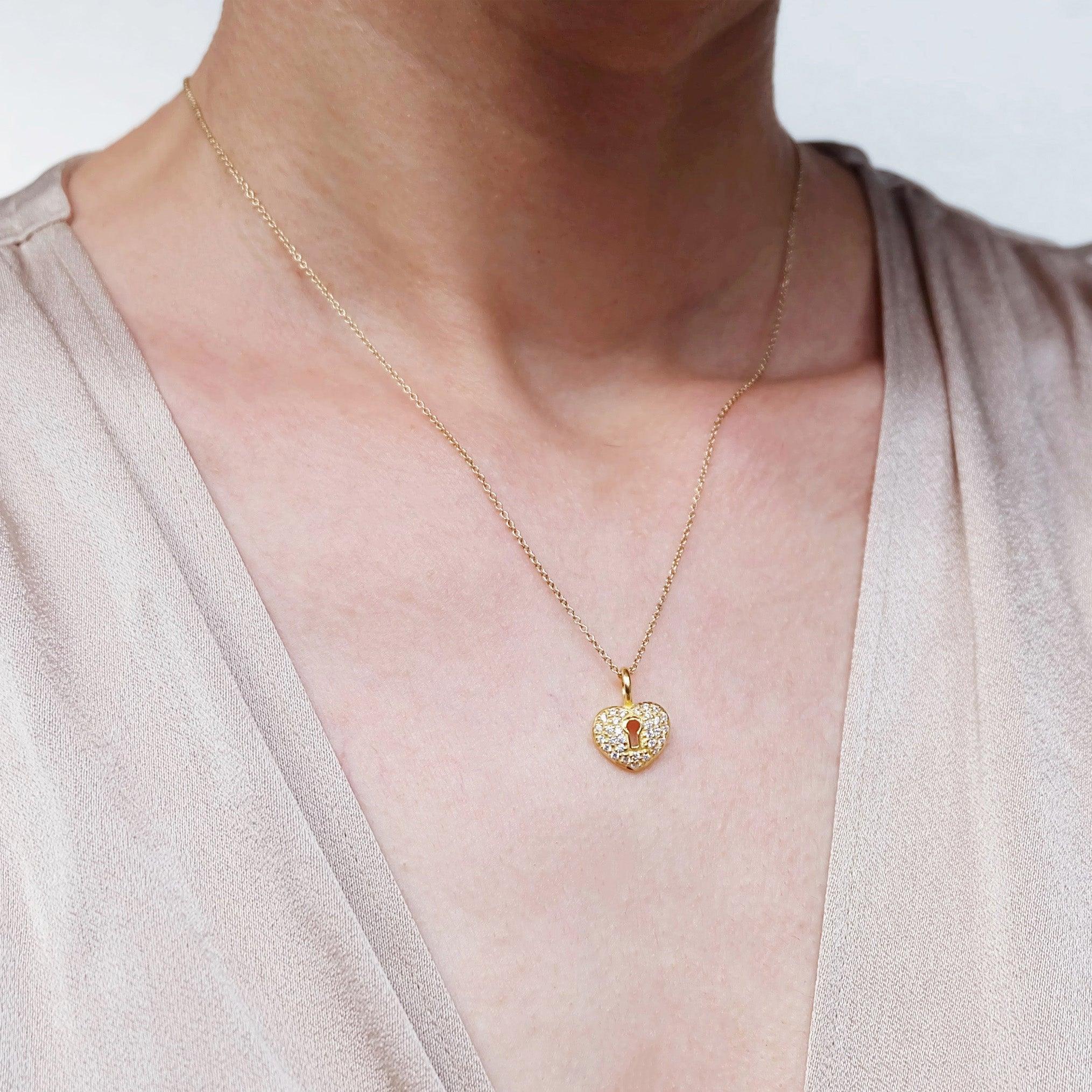 Love Look Charm Leyla - SOVATS