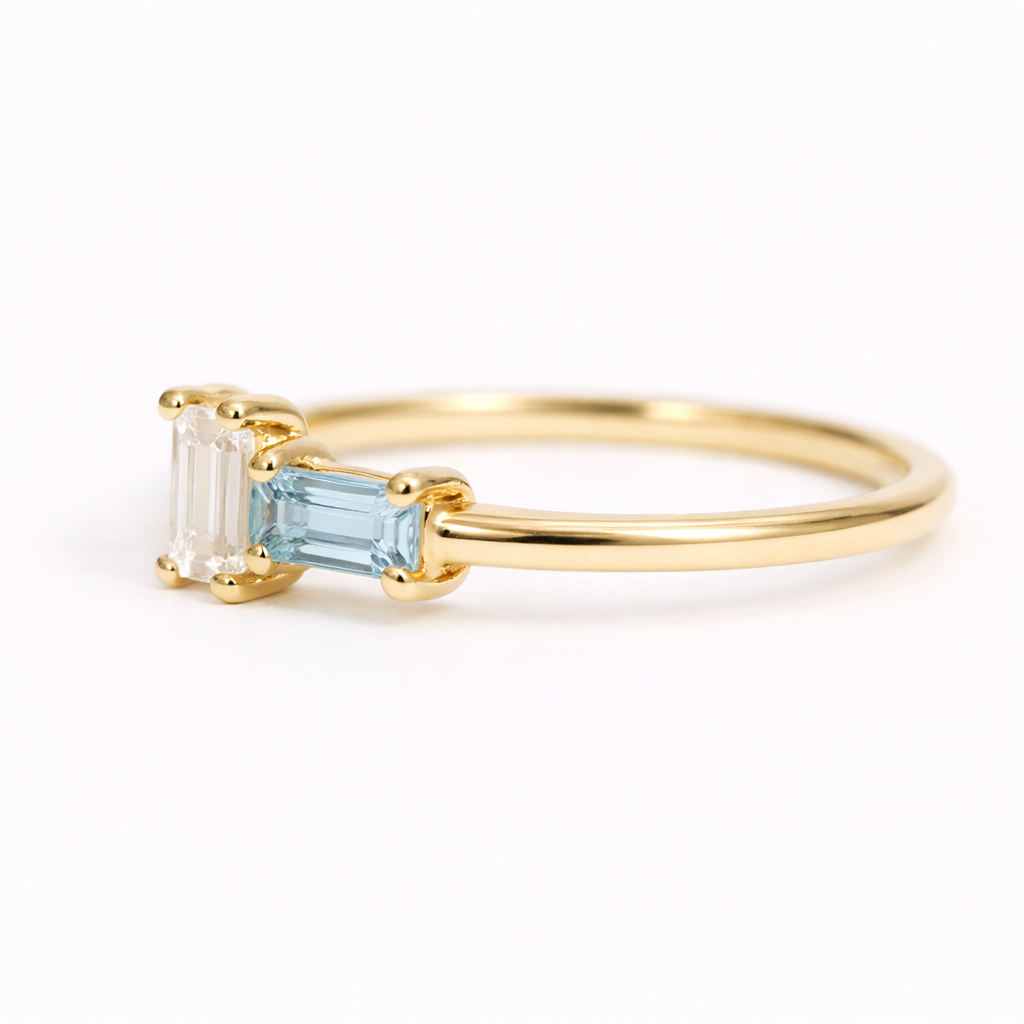Moonstone and Aquamarine Gold Ring Asteria