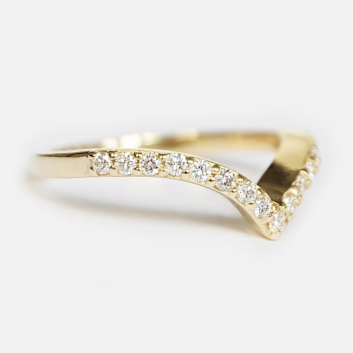 Chevron Diamond Ring Mariola