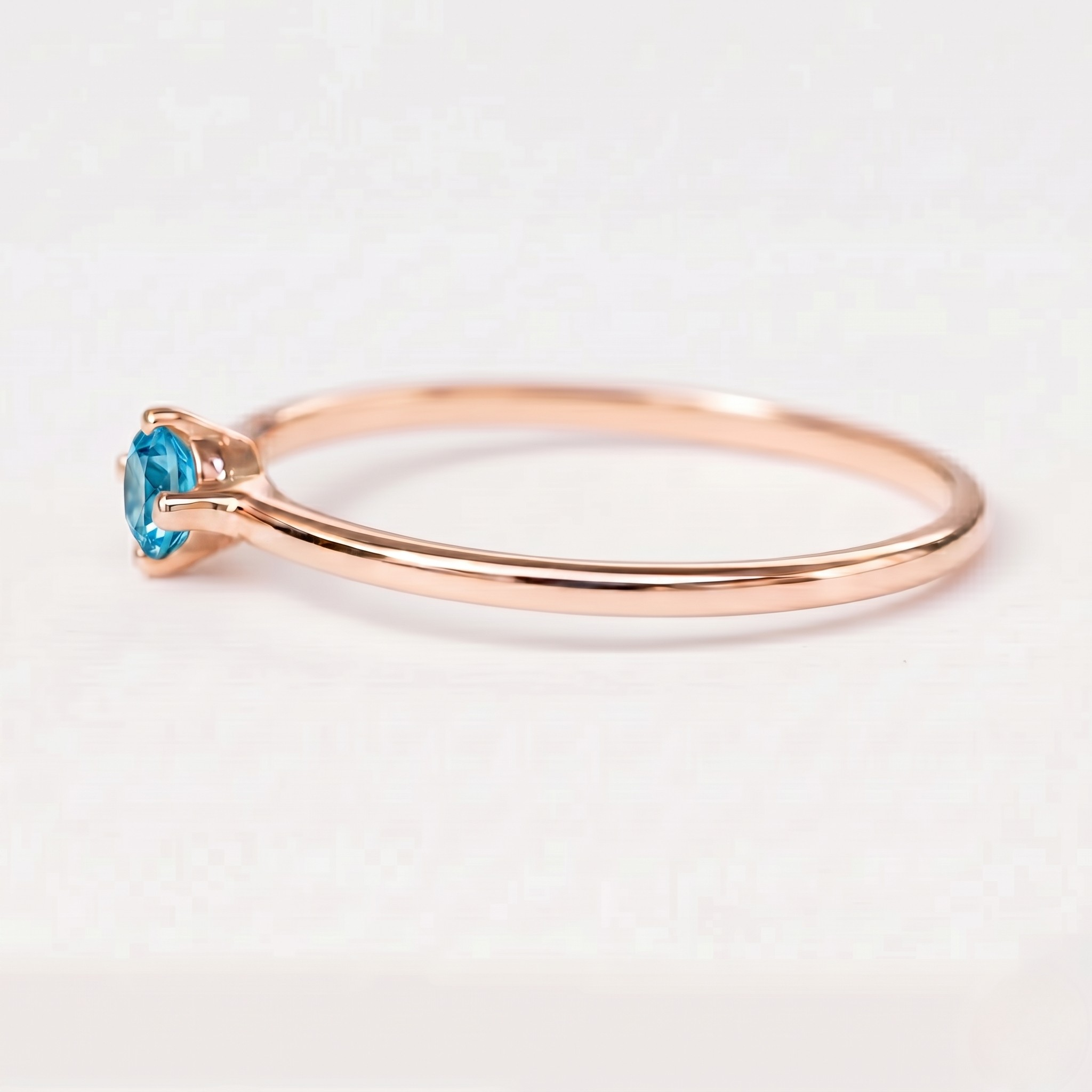 December's Birthstone Ring Leona