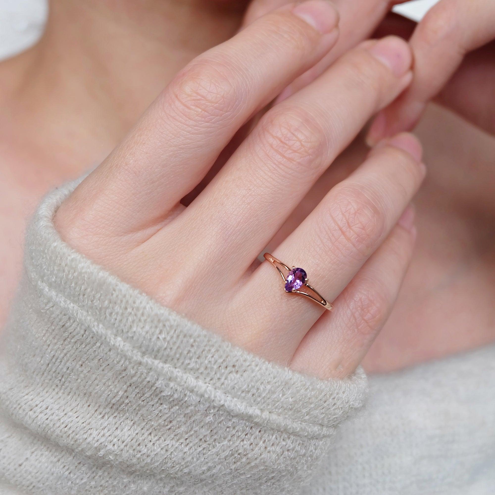 Amethyst Ring Niobe