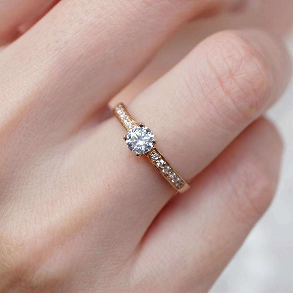 Moissanite Engagement Ring Maia - SOVATS