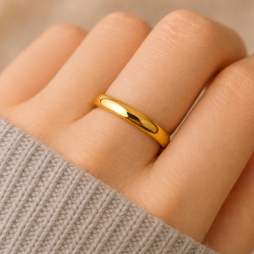 Classic 4mm Curved Gold Band Ring