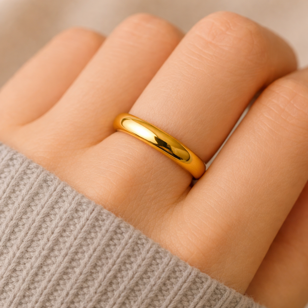 Classic 5mm Curved Gold Band Ring