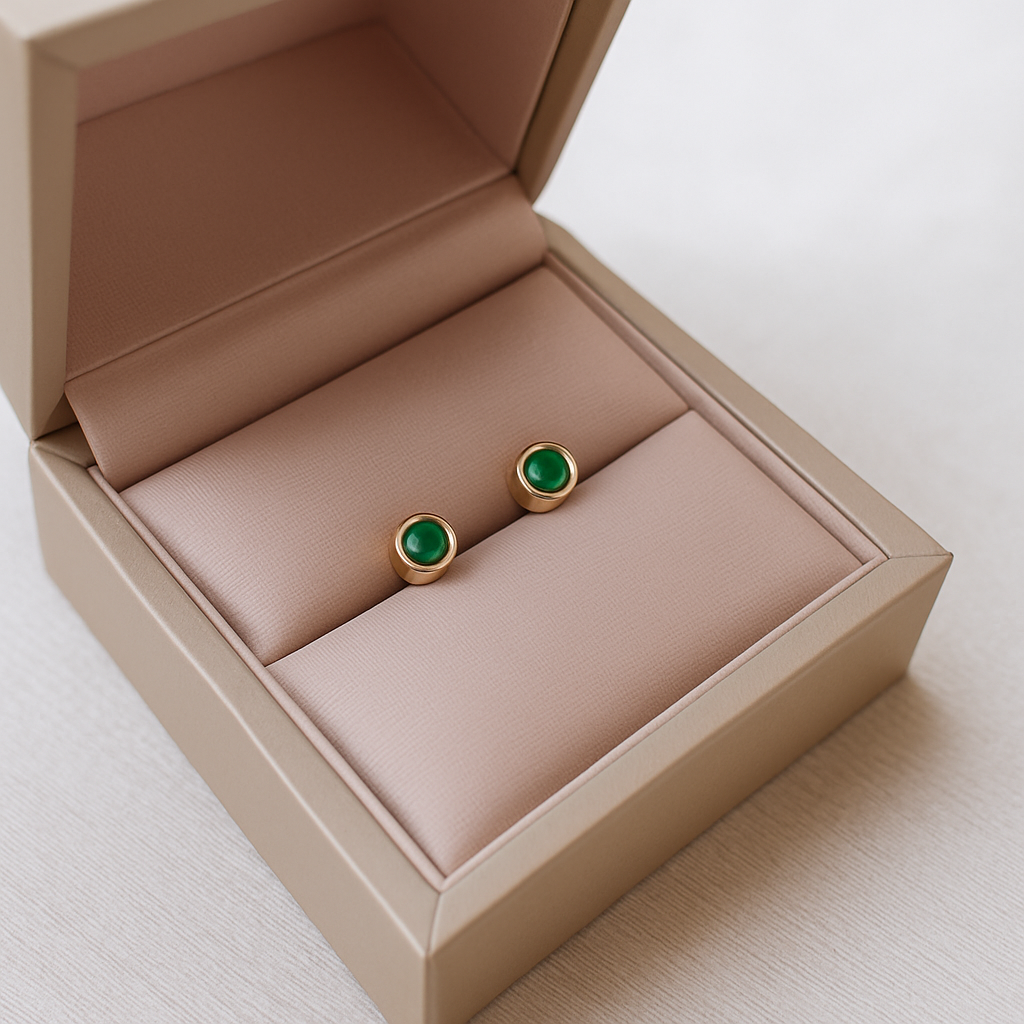 Gift Emerald Earrings Carina