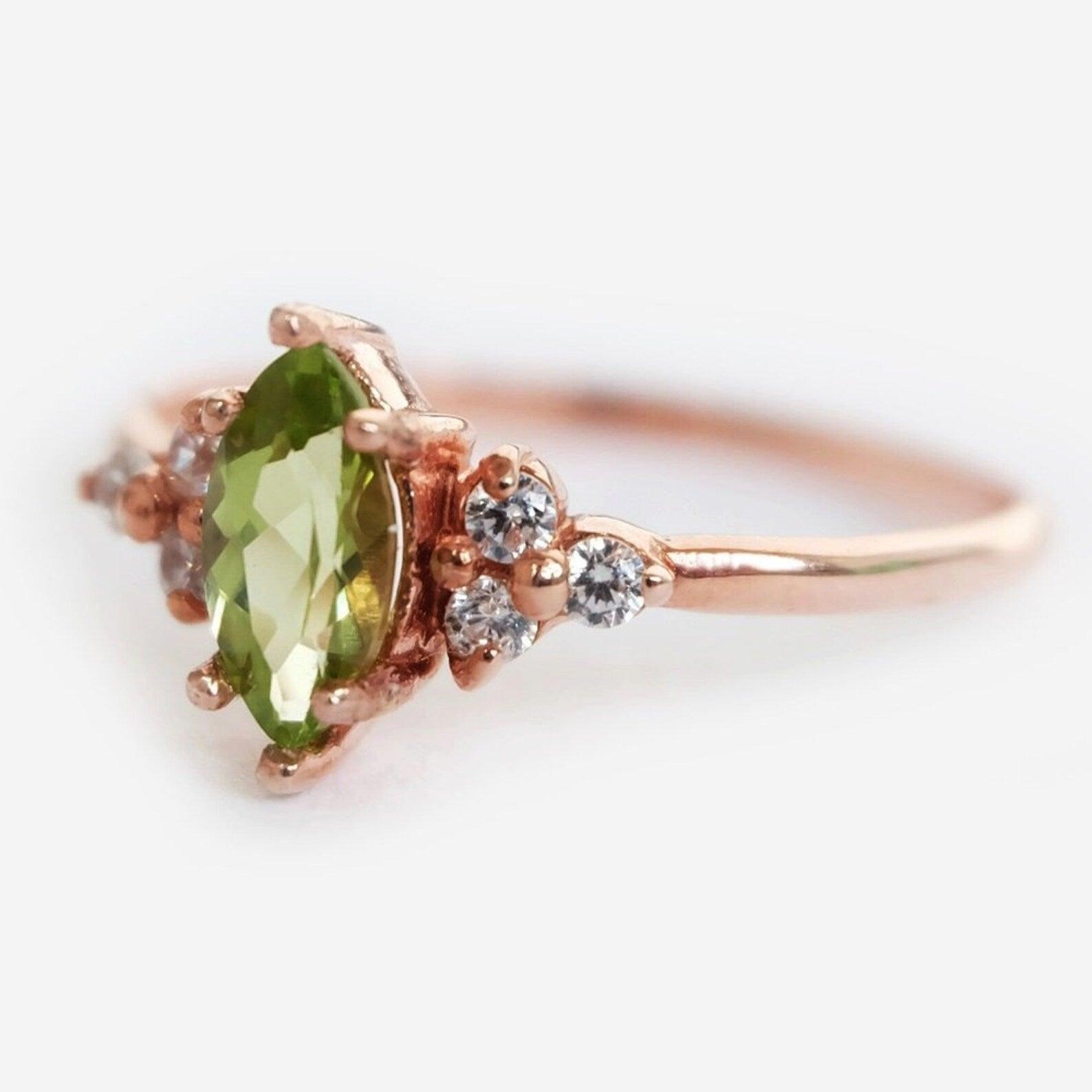 Marquise Peridot Diamond Ring Renée - SOVATS