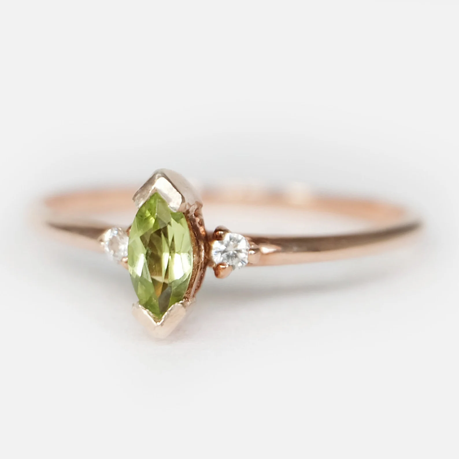 Peridot Diamond Ring Madeleine
