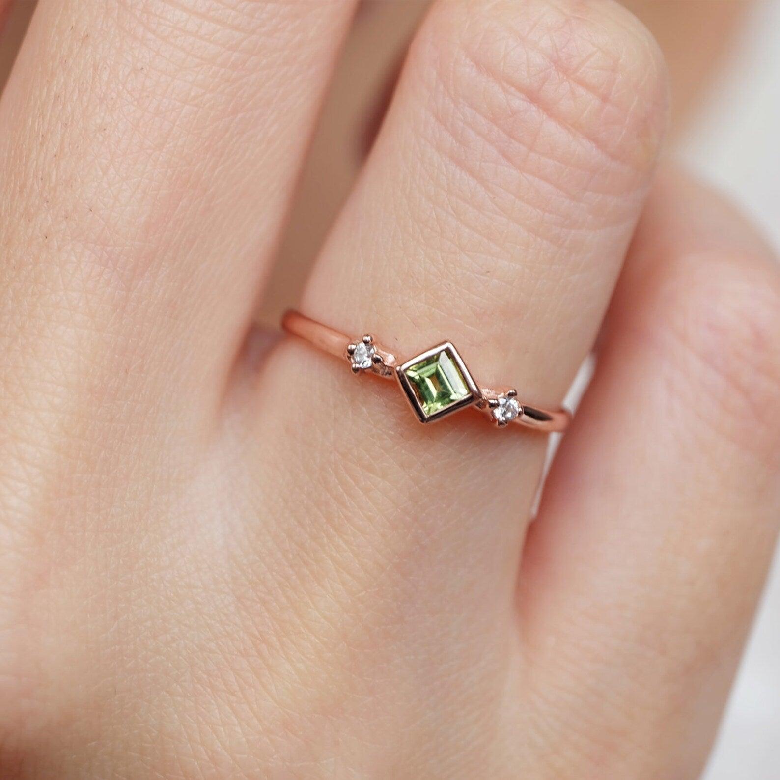 Peridot Diamond Ring Asha - SOVATS
