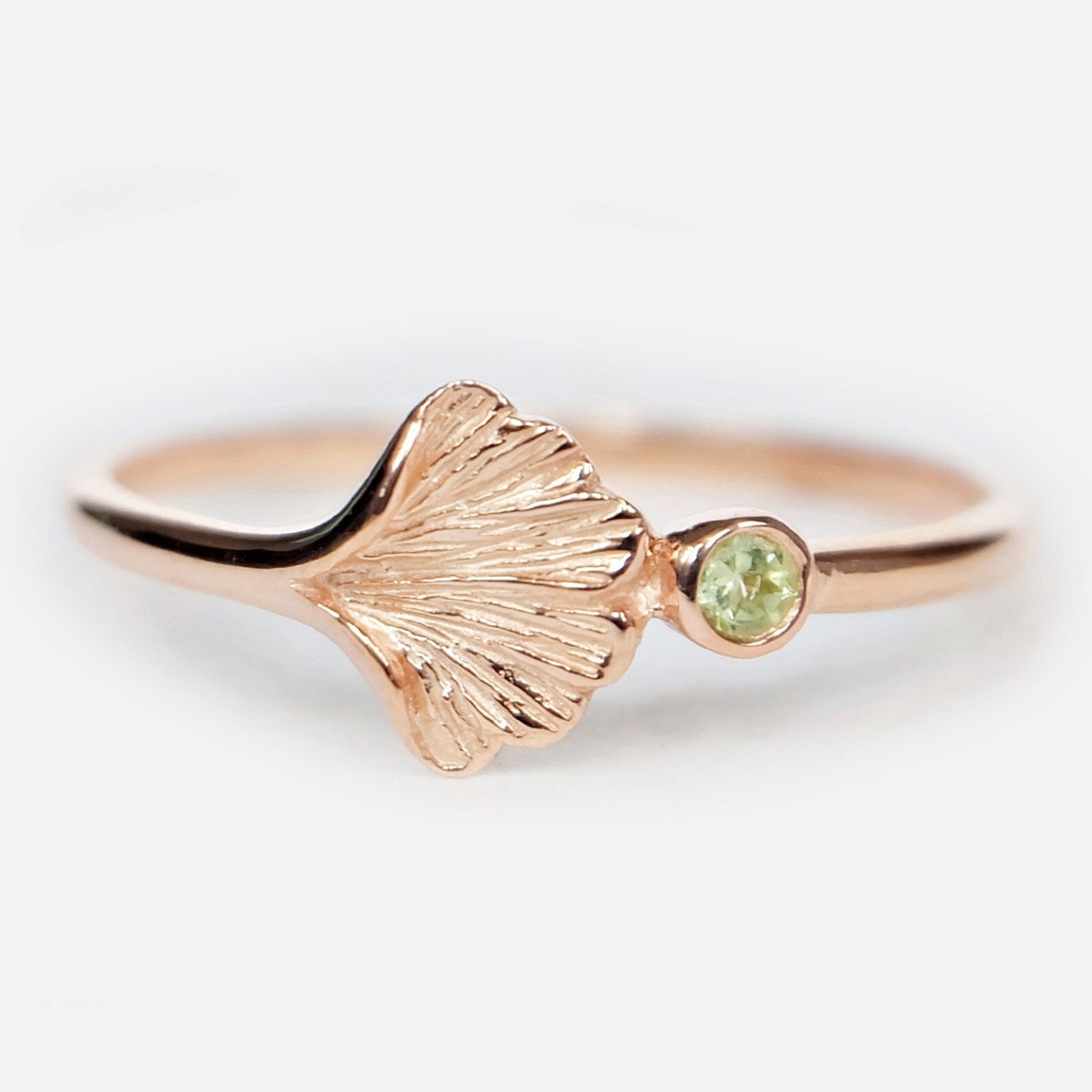 Peridot Ginkgo Leaf Solitaire Ring Rona