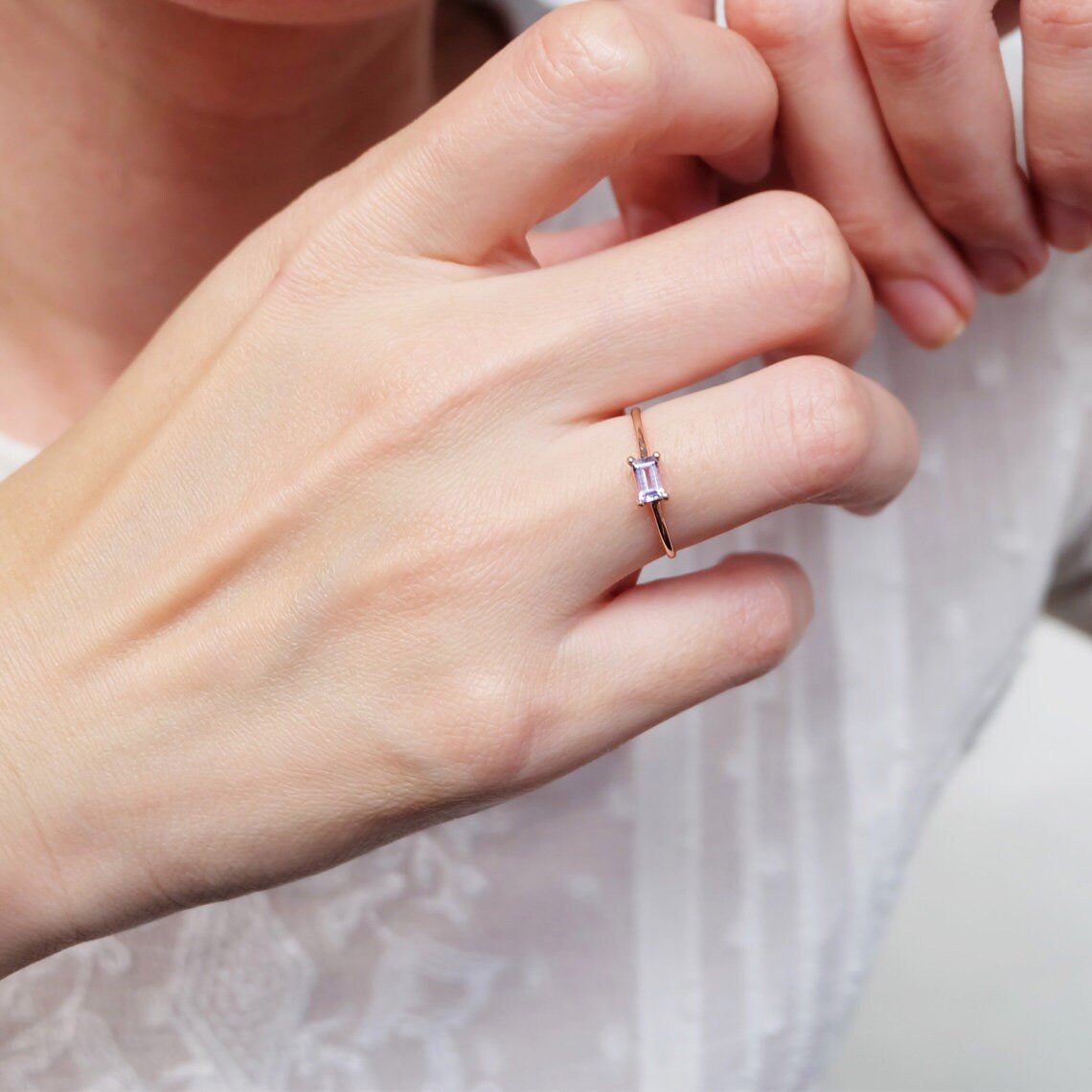 Amethyst Solitaire Ring Goddric - SOVATS