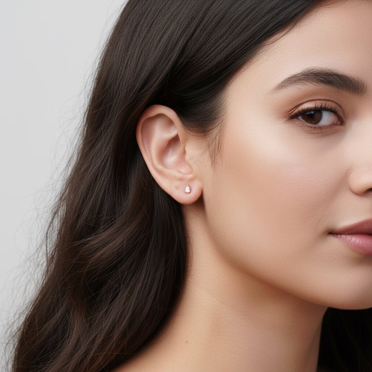 April's Birthstone Earrings Addie - SOVATS