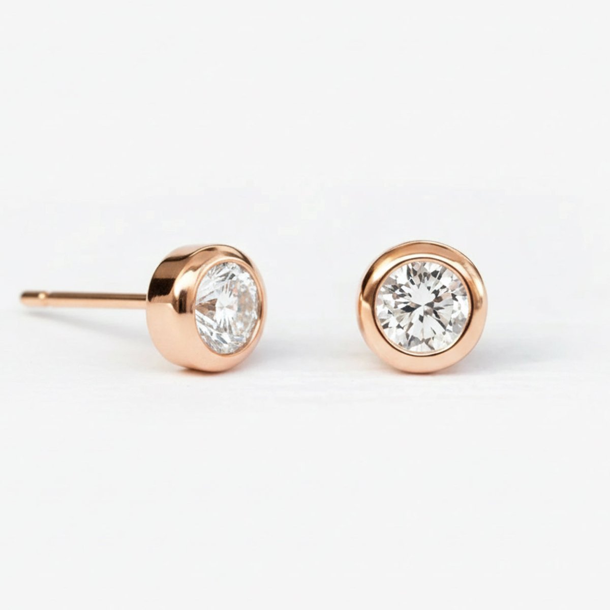 April's Birthstone Earrings Edda - SOVATS