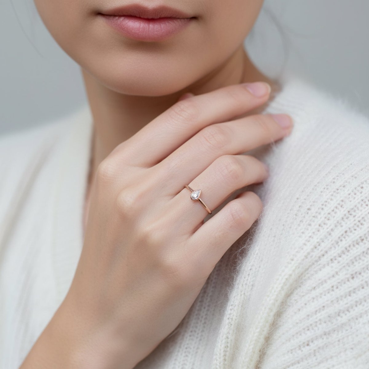 April's Birthstone Ring Bijou - SOVATS