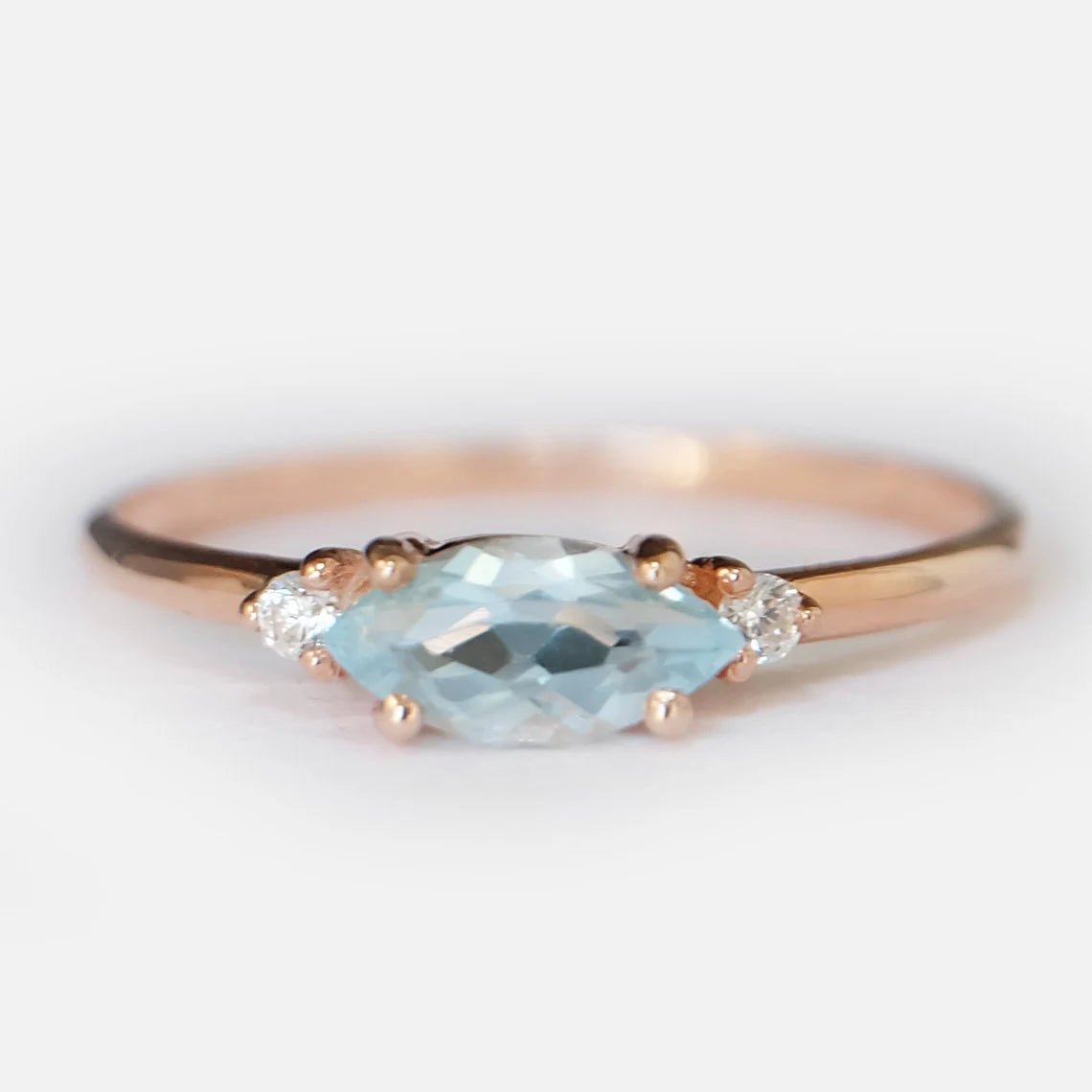 Aquamarine Diamond Ring Centaurea - SOVATS