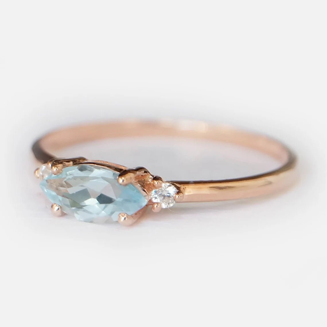 Aquamarine Diamond Ring Centaurea - SOVATS
