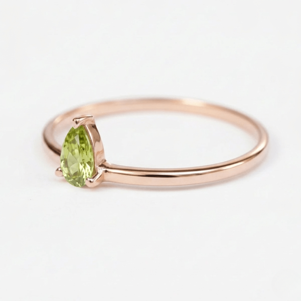 August's Birthstone Ring Nessa - SOVATS