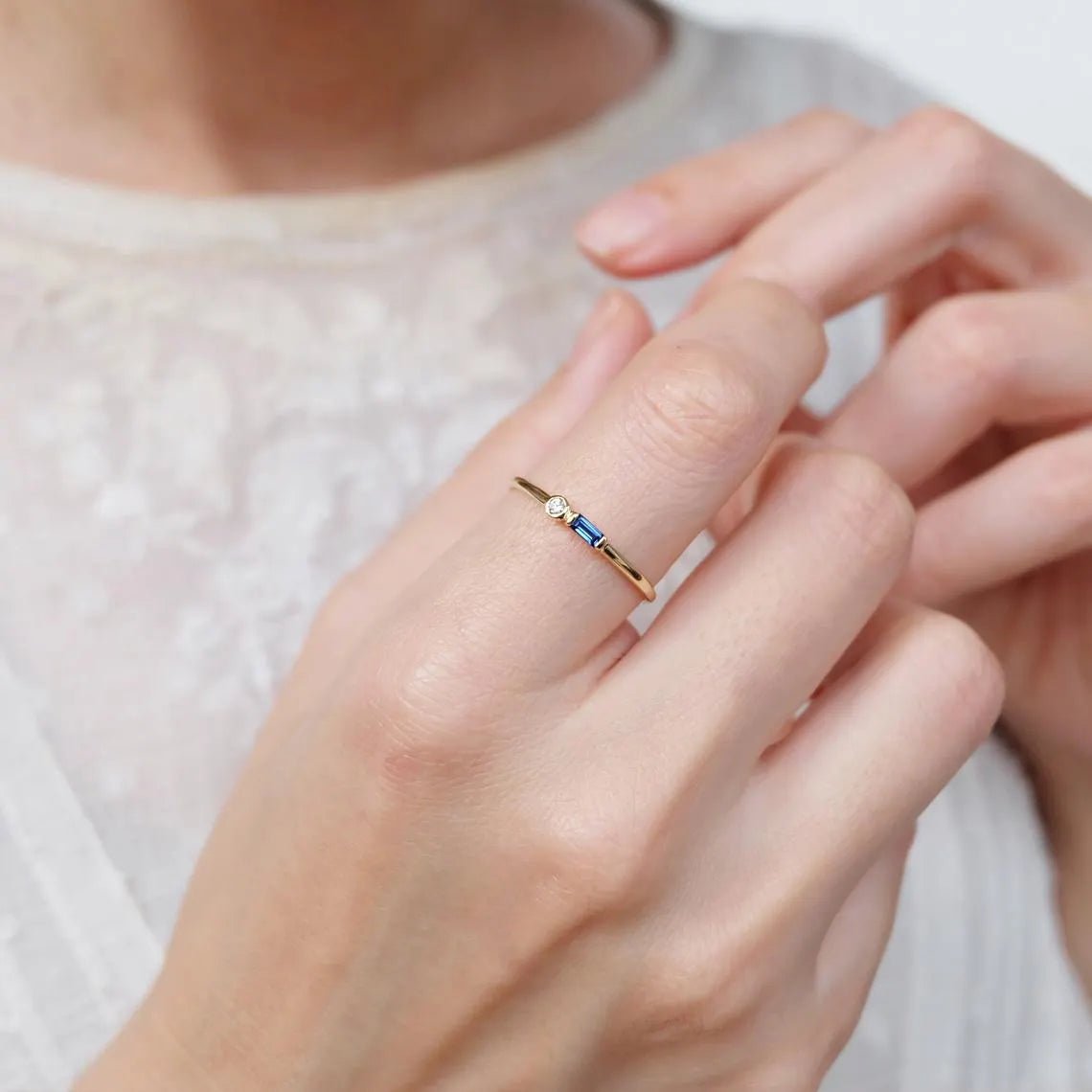 Baguette Sapphire Ring Eliana - SOVATS