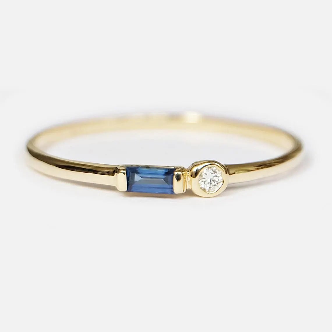 Baguette Sapphire Ring Eliana - SOVATS