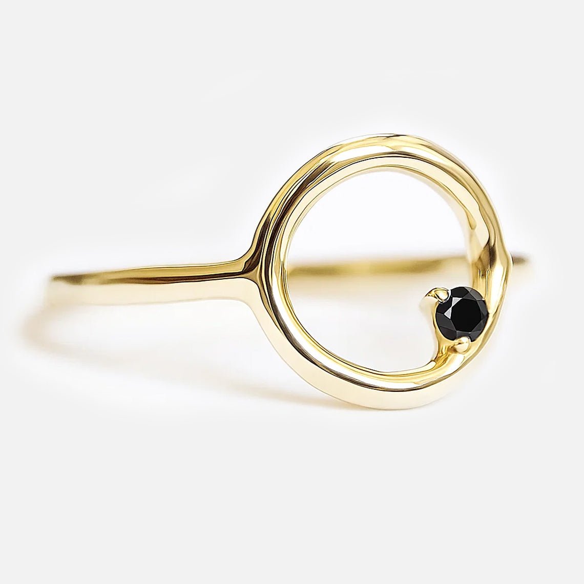 Black Diamond Open Circle Ring Silus - SOVATS