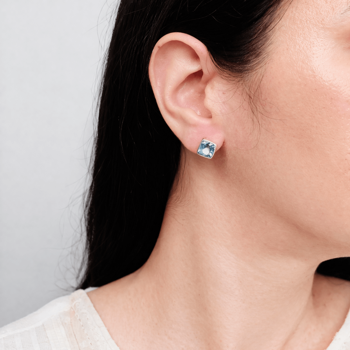 Blue Topaz Gold Earrings Nanda - SOVATS