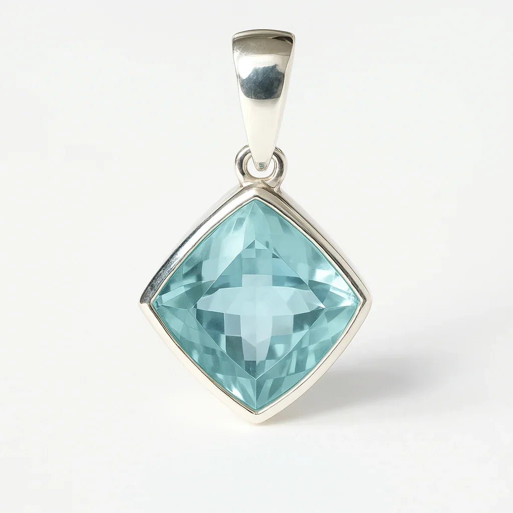 Blue Topaz Pendant Nanda - SOVATS