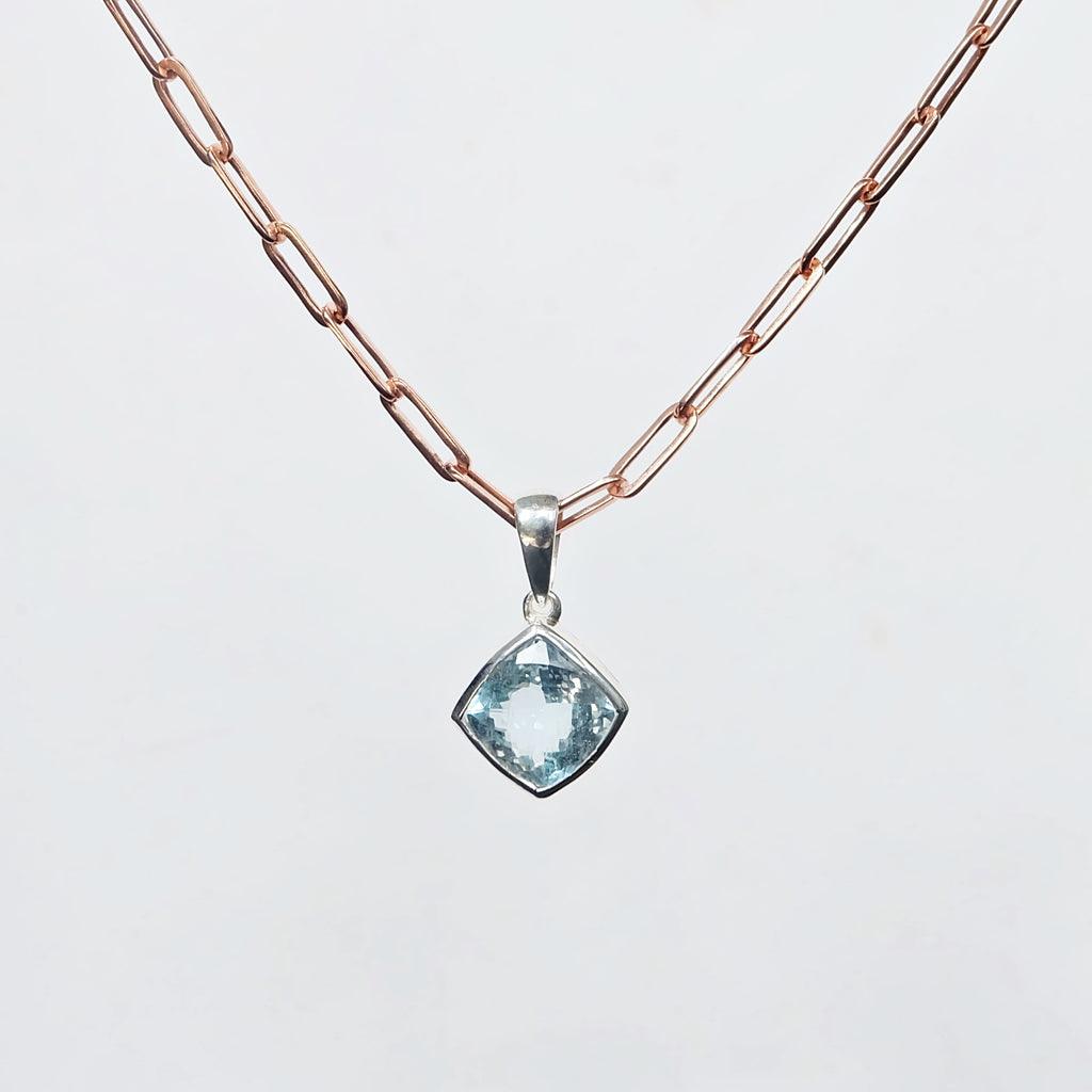 Blue Topaz Pendant Nanda - SOVATS