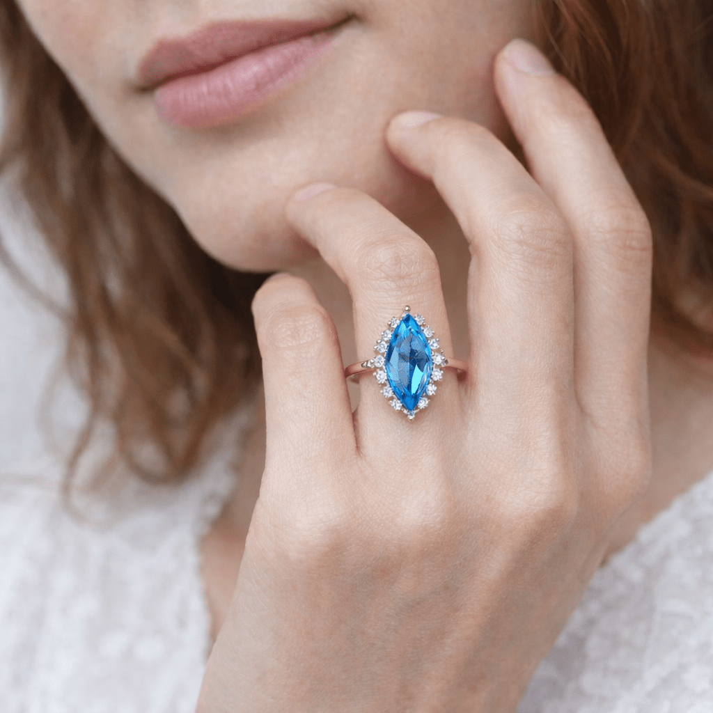 Blue Topaz Ring Nafiri - SOVATS