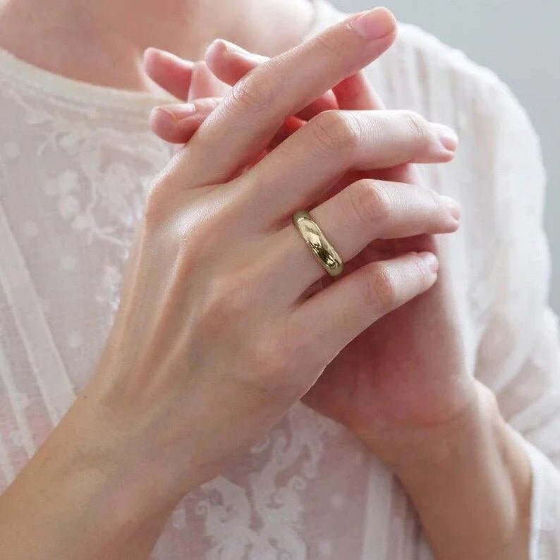 Classic 5mm Curved Band Ring - SOVATS