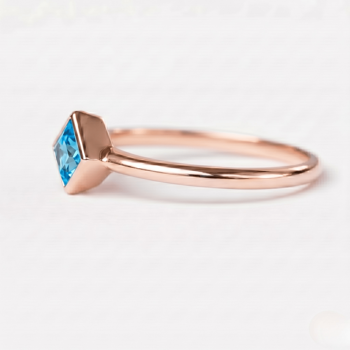 December's Birthstone Ring Gigi - SOVATS