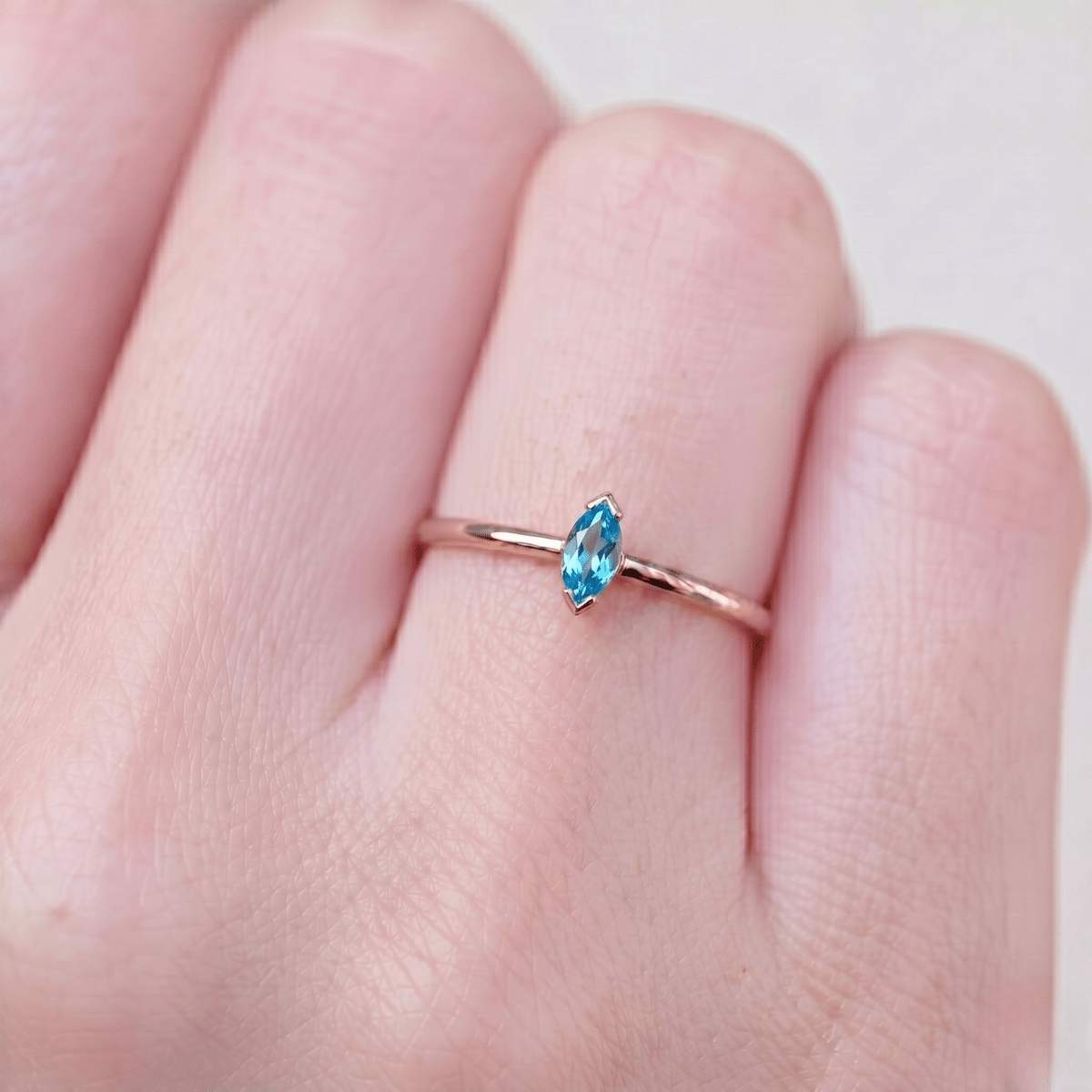 December's Birthstone Ring Sana - SOVATS