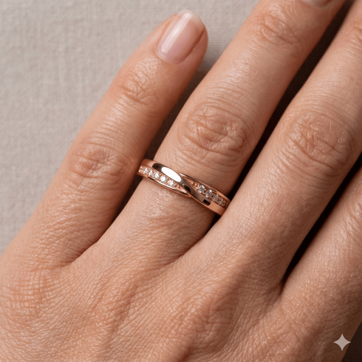 Diamond Band Ring Yasmin - SOVATS