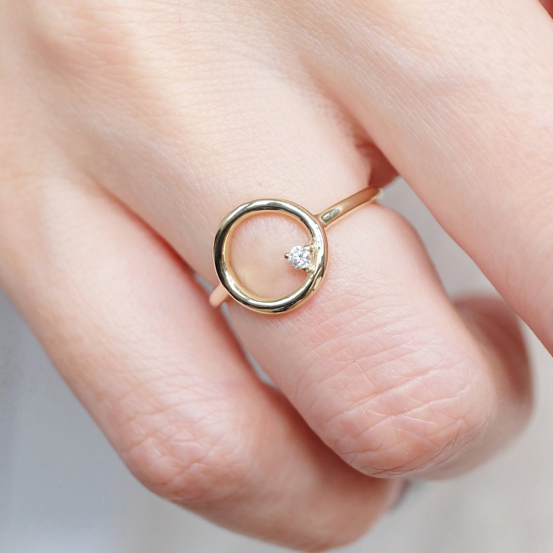 Diamond Open Circle Ring Silus - SOVATS