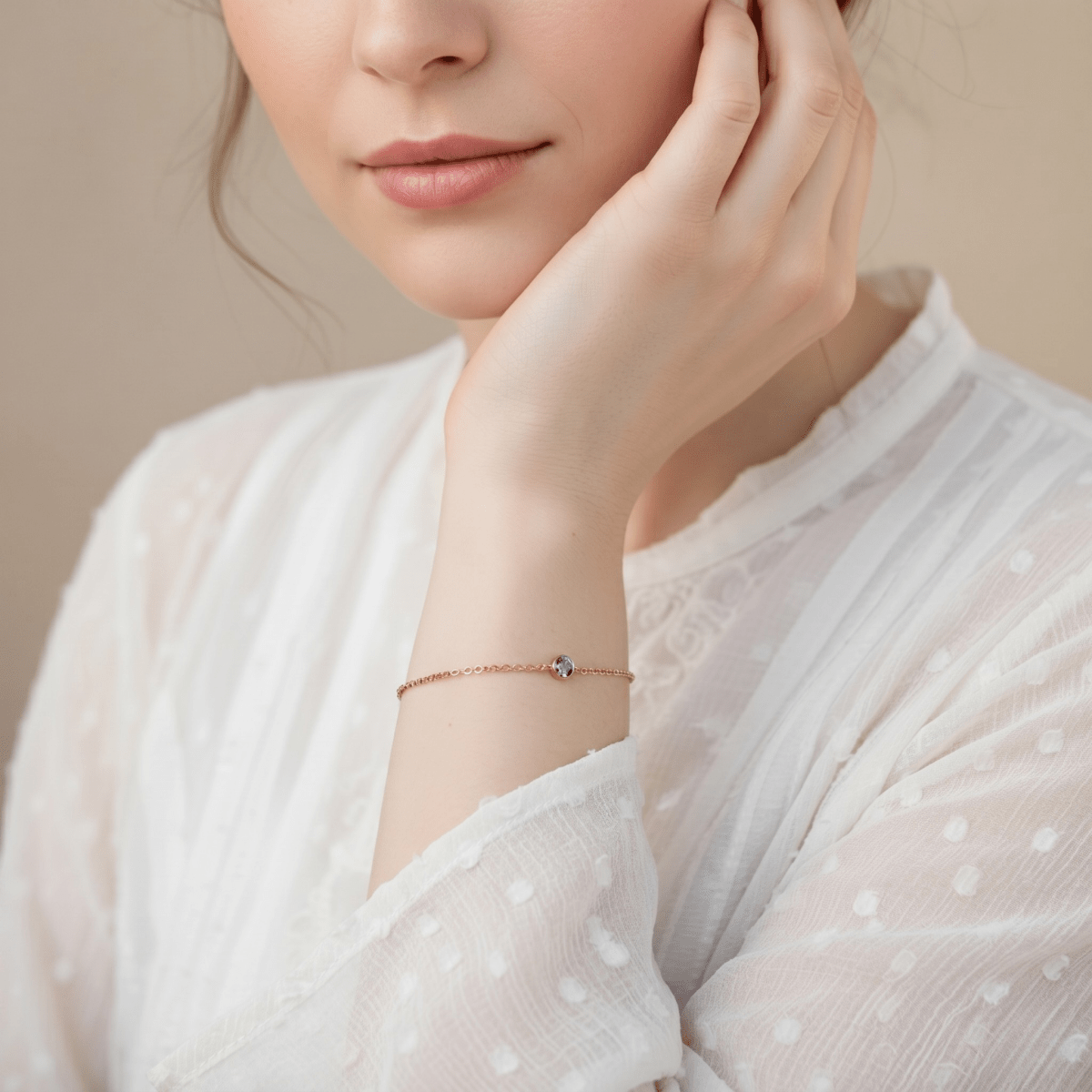 February's Birthstone Bracelet Melora - SOVATS