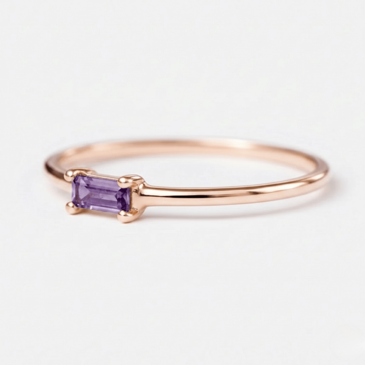 February's Birthstone Ring Luana - SOVATS