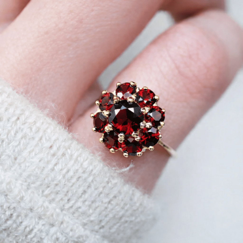 Garnet Cluster Gold Ring Greta - SOVATS