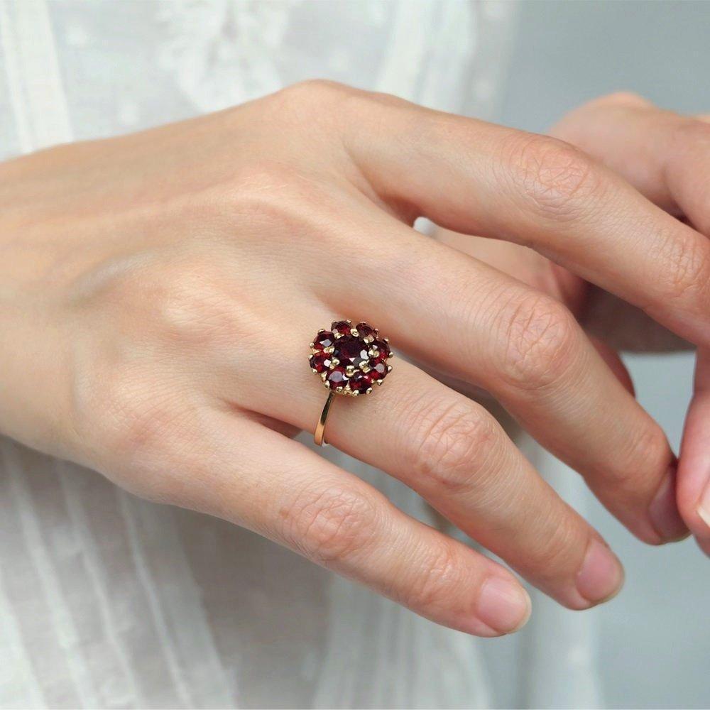 Garnet Cluster Ring Greta - SOVATS