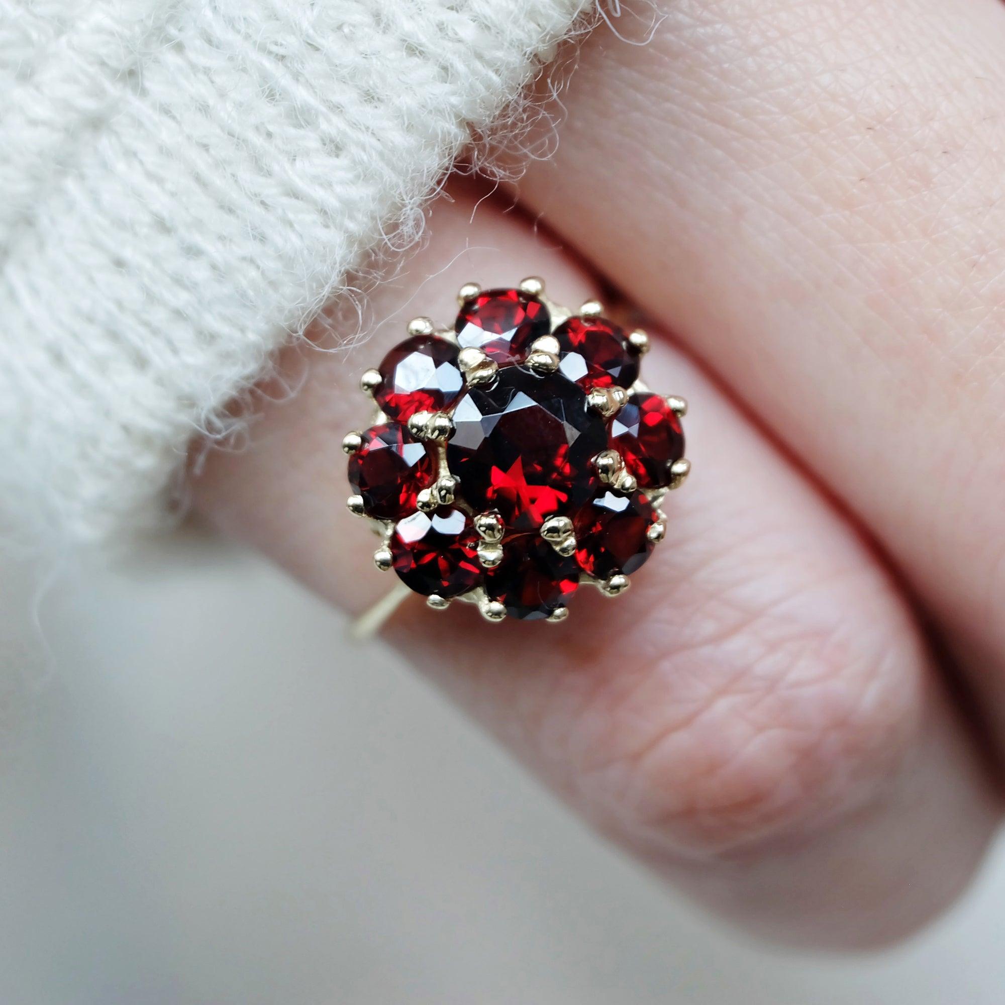 Garnet Cluster Ring Greta - SOVATS