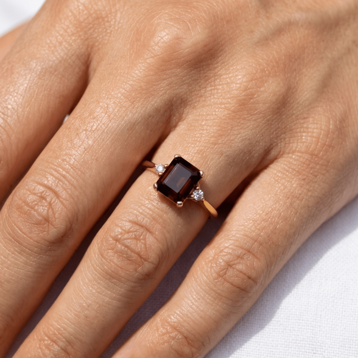 Garnet Diamond Ring Jirina - SOVATS