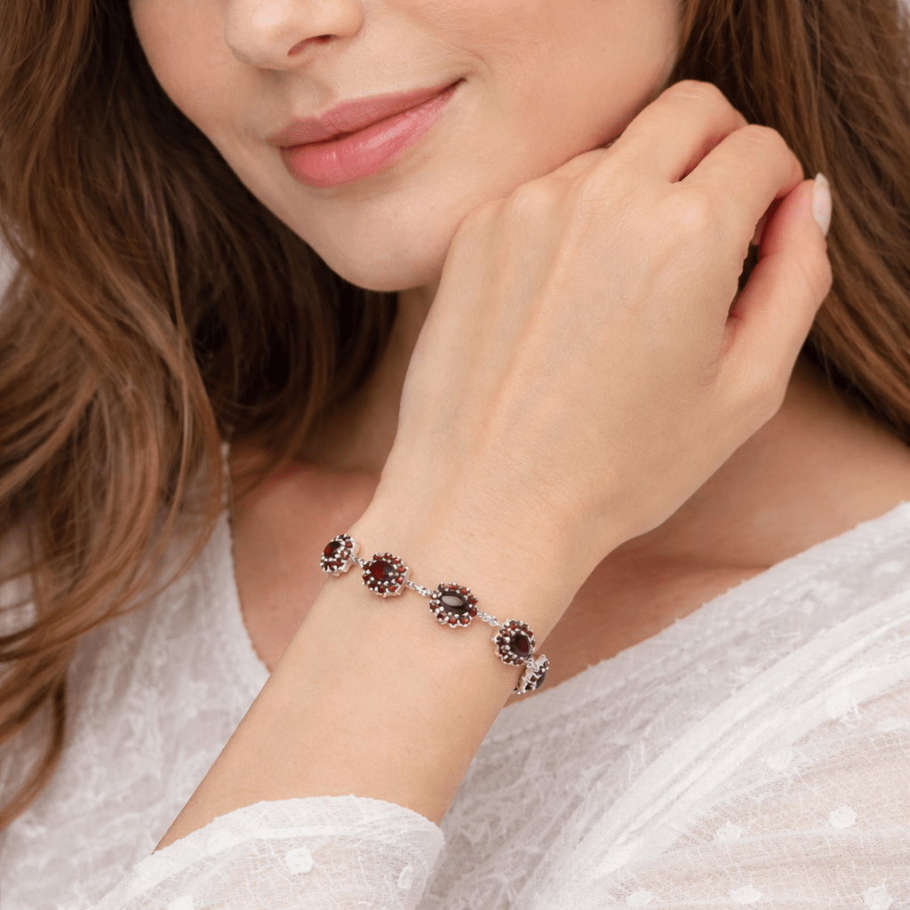 Garnet Gold Bracelet Gianna - SOVATS