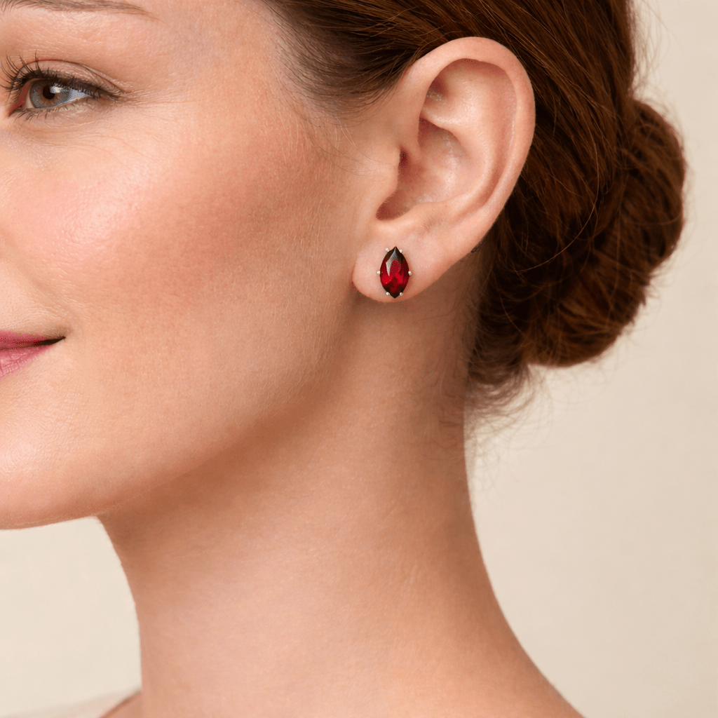 Garnet Gold Earring Tania - SOVATS