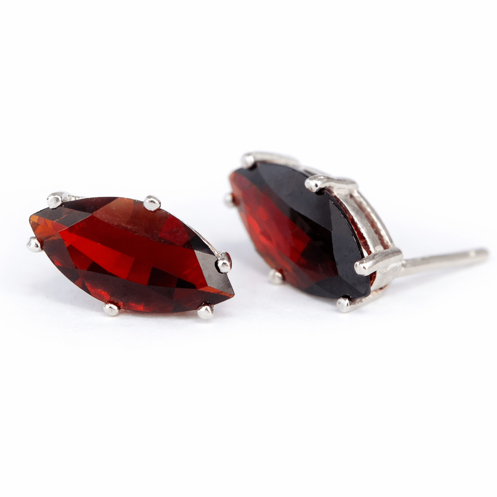 Garnet Gold Earring Tania - SOVATS