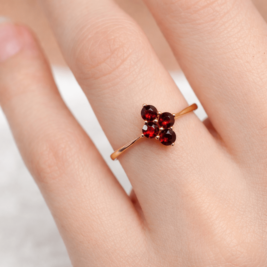 Garnet Gold Ring Jawhara - SOVATS