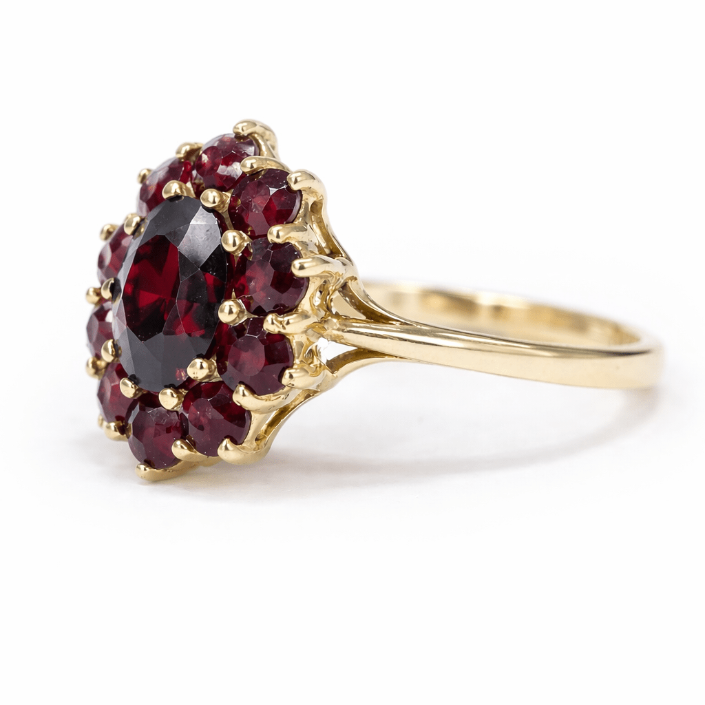 Garnet Gold Ring Ratana - SOVATS