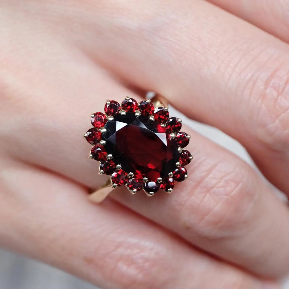 Garnet Ring Alina - SOVATS