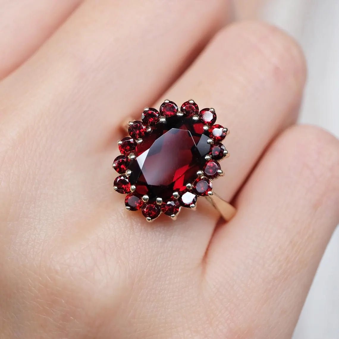 Garnet Ring Alina - SOVATS